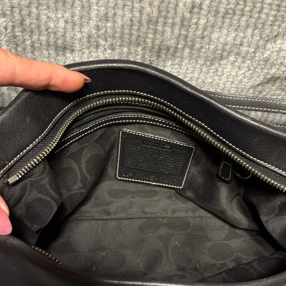 Coach Black Leather Shoulder Bag